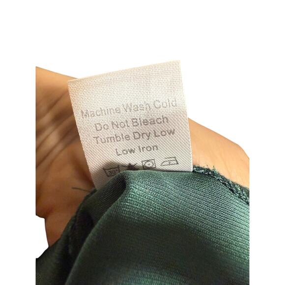 Tuckernuck Hollis Blouse Sz. M - Picture 6 of 6